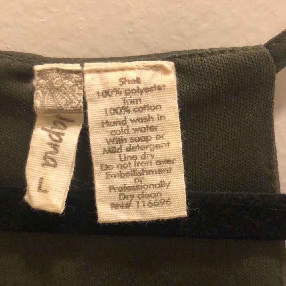 Tank/blouse - Picture 2 of 4